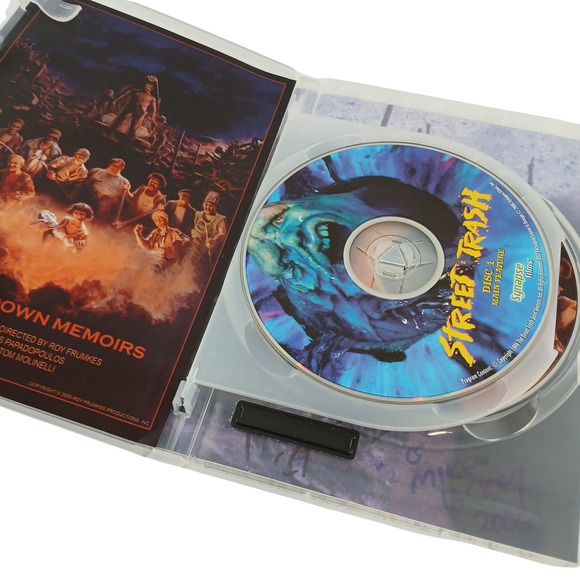 Street Trash – Special Two-Disc Meltdown Edition ~ Autograph Edition #24/50 - Picture 11 of 16